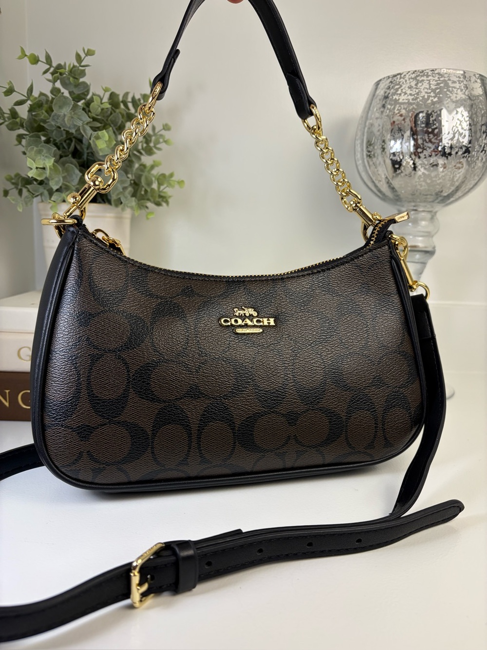 Coach Teri Shoulder Bag Brown - Picture 2 of 8